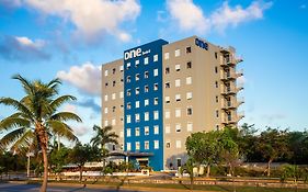 One Cancun Centro Hotel
